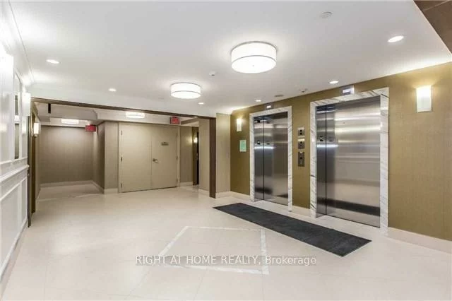 89, South Town Centre, Unionville, Markham