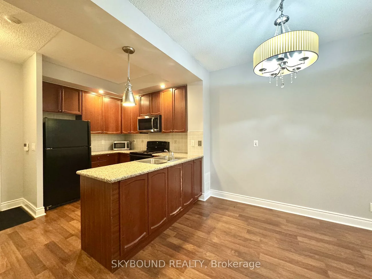 33, Cox, Unionville, Markham