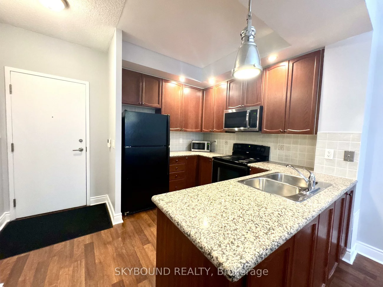 33, Cox, Unionville, Markham