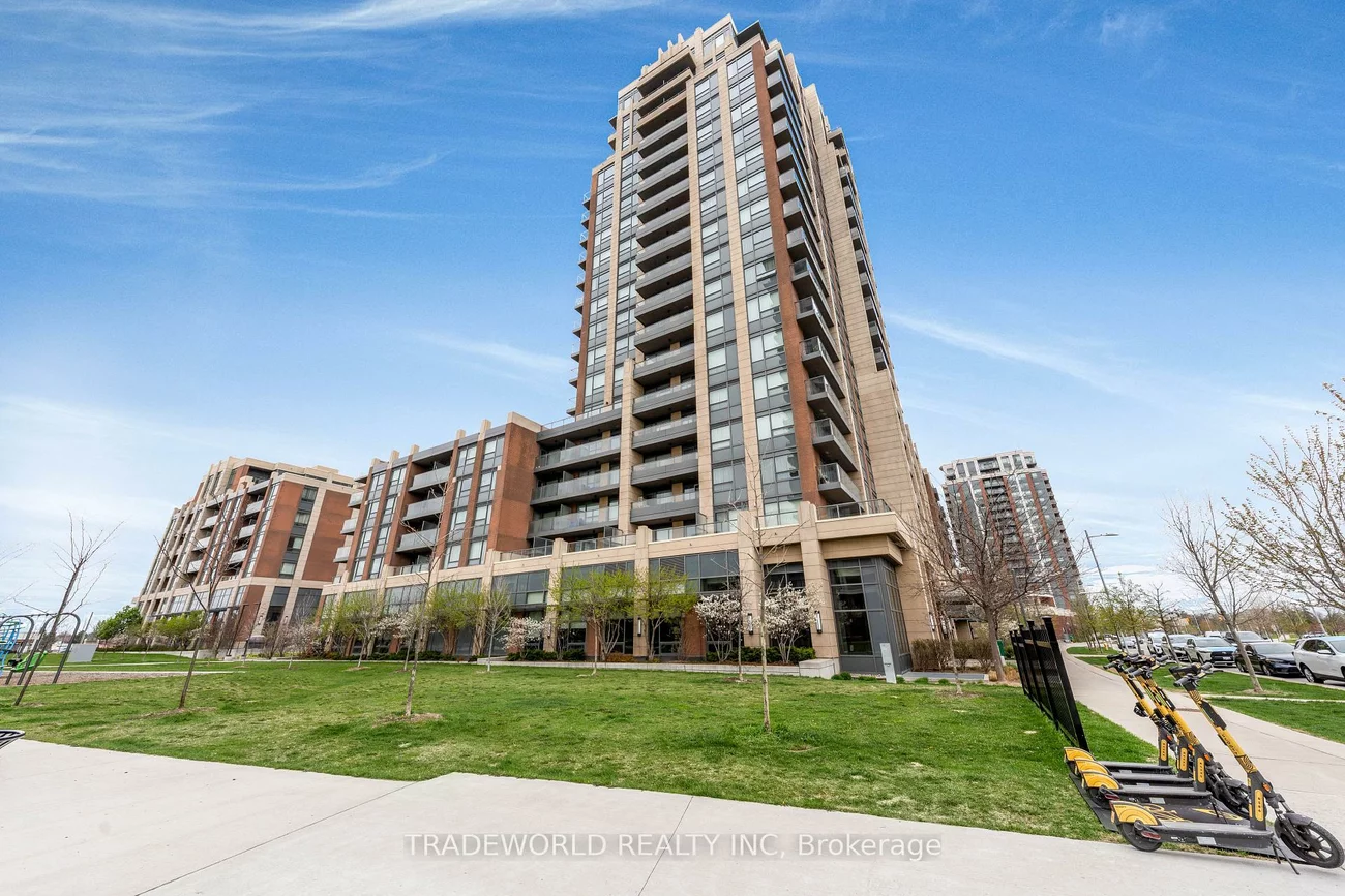 18, Uptown, Unionville, Markham