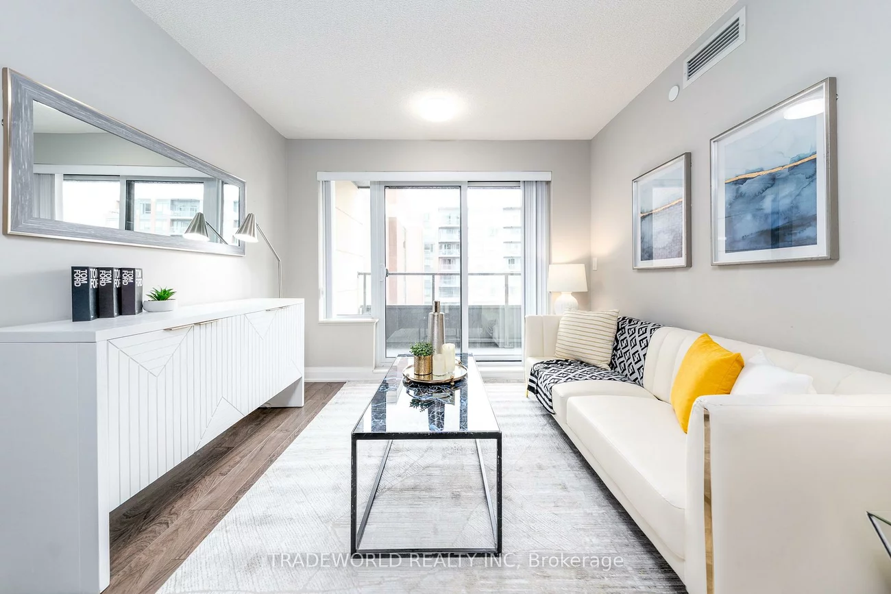 18, Uptown, Unionville, Markham