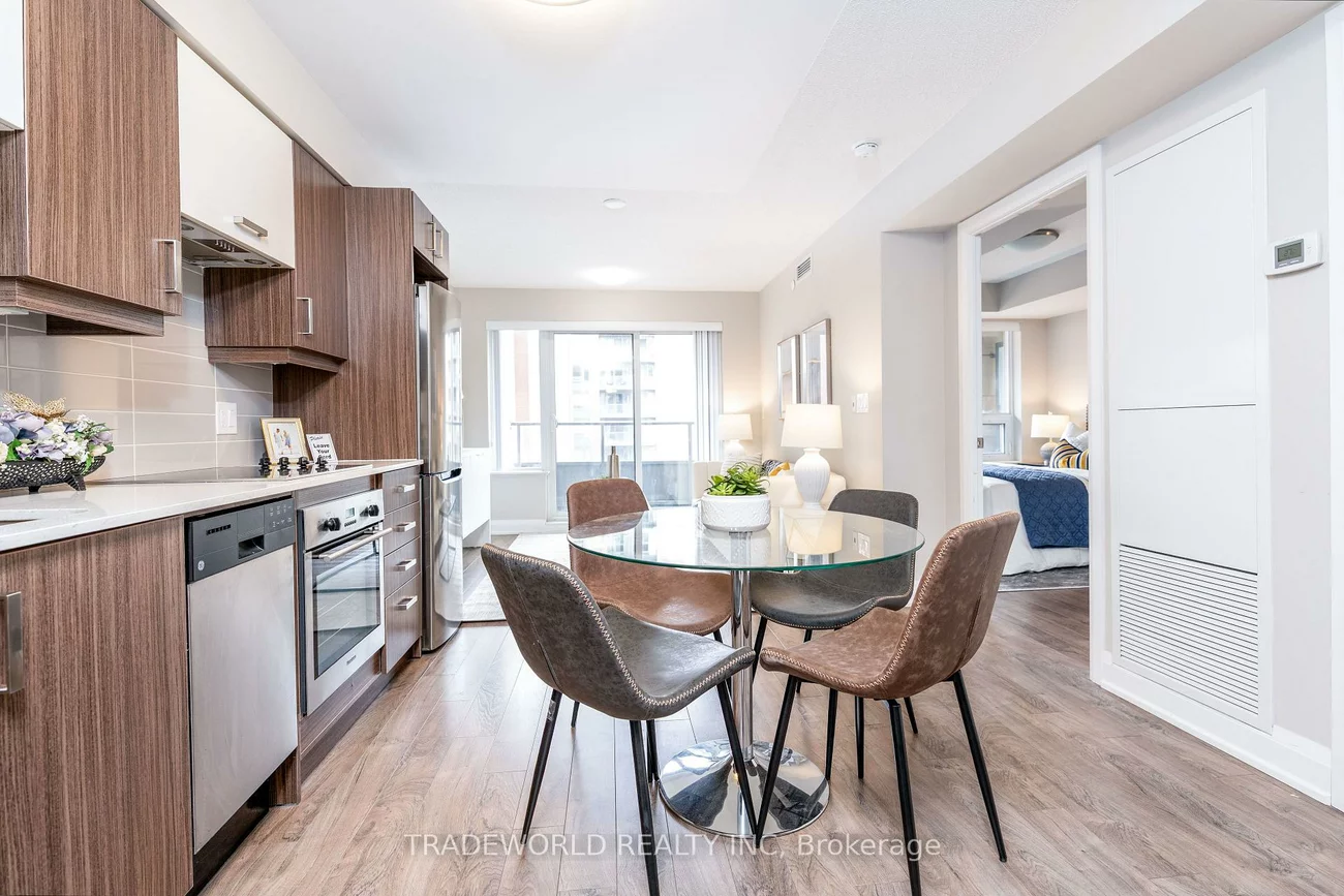 18, Uptown, Unionville, Markham