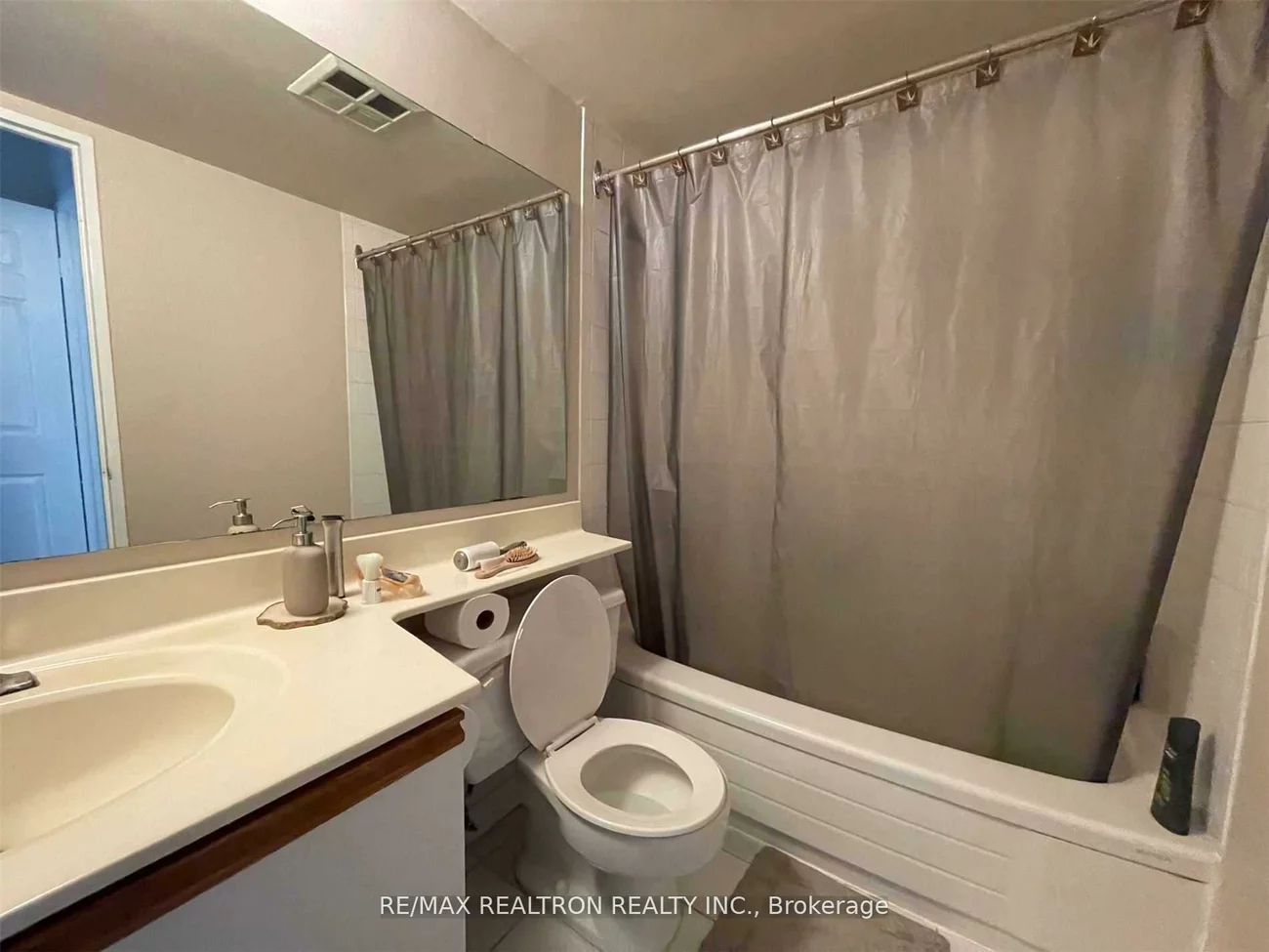 7805, Bayview, Aileen-Willowbrook, Markham