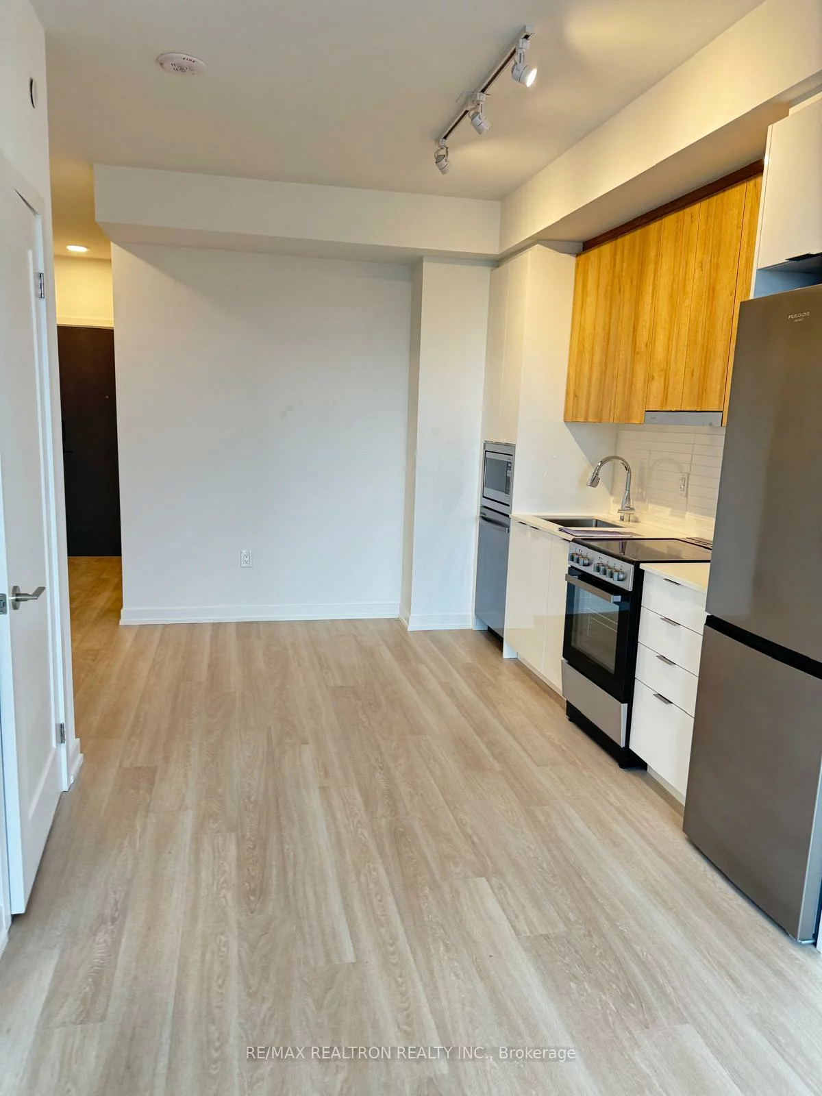 9751, Markham, Greensborough, Markham