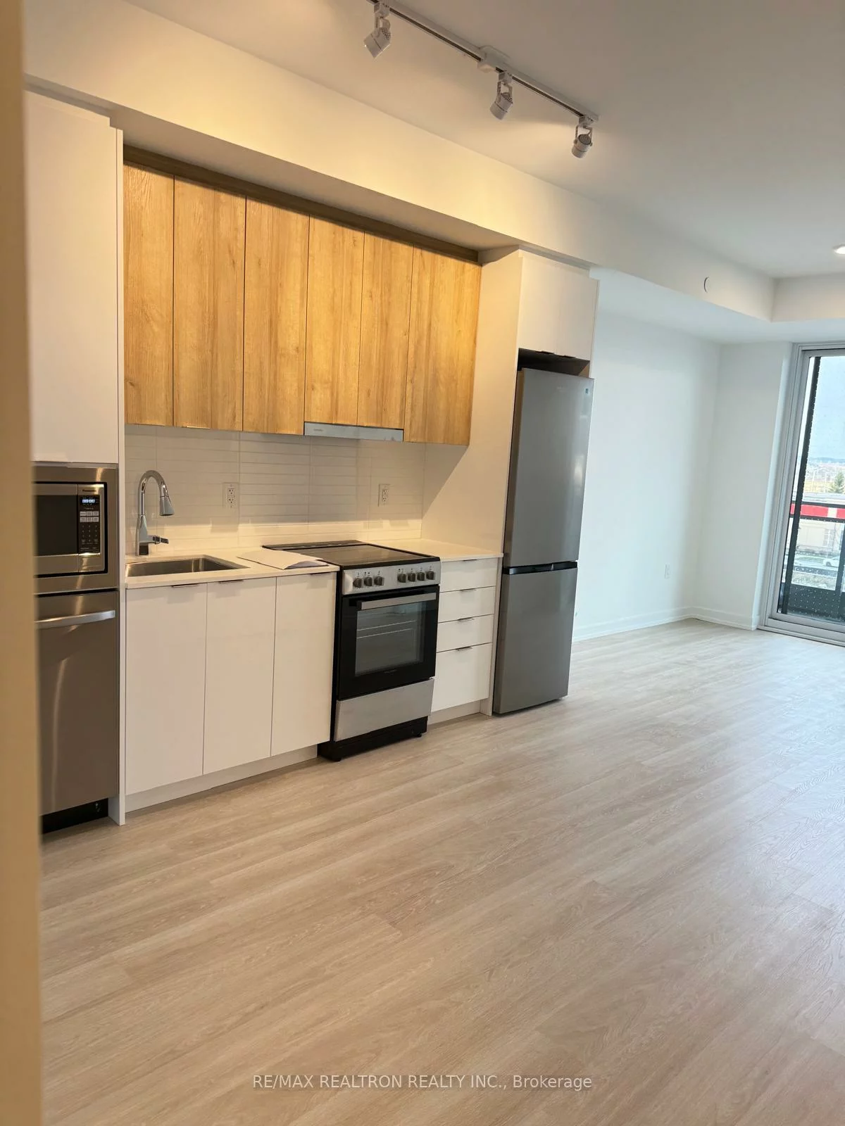 9751, Markham, Greensborough, Markham