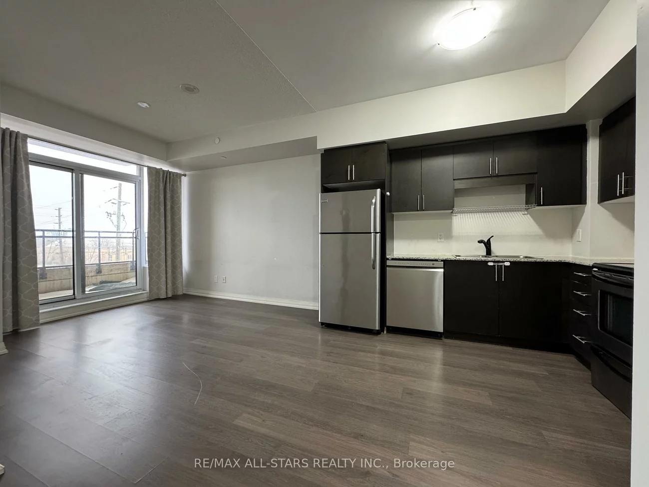 9500, Markham, Wismer, Markham