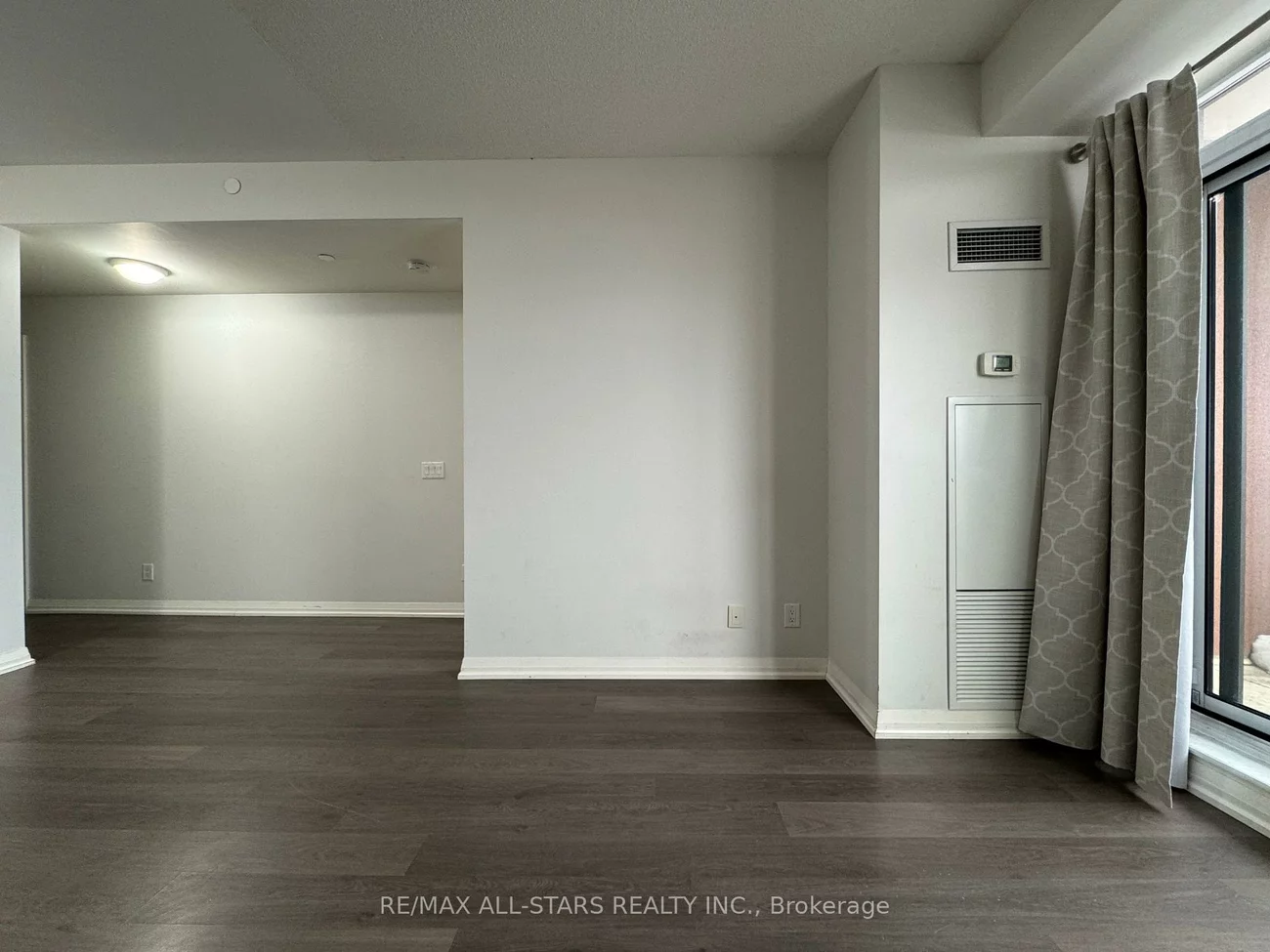 9500, Markham, Wismer, Markham