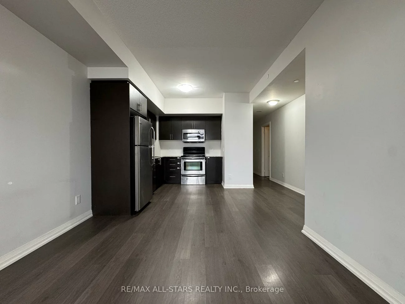 9500, Markham, Wismer, Markham