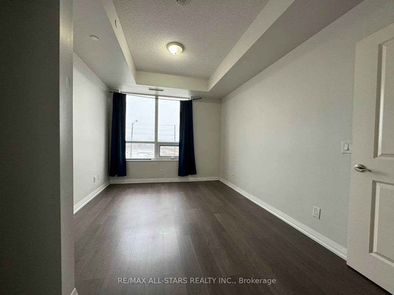 9500, Markham, Wismer, Markham