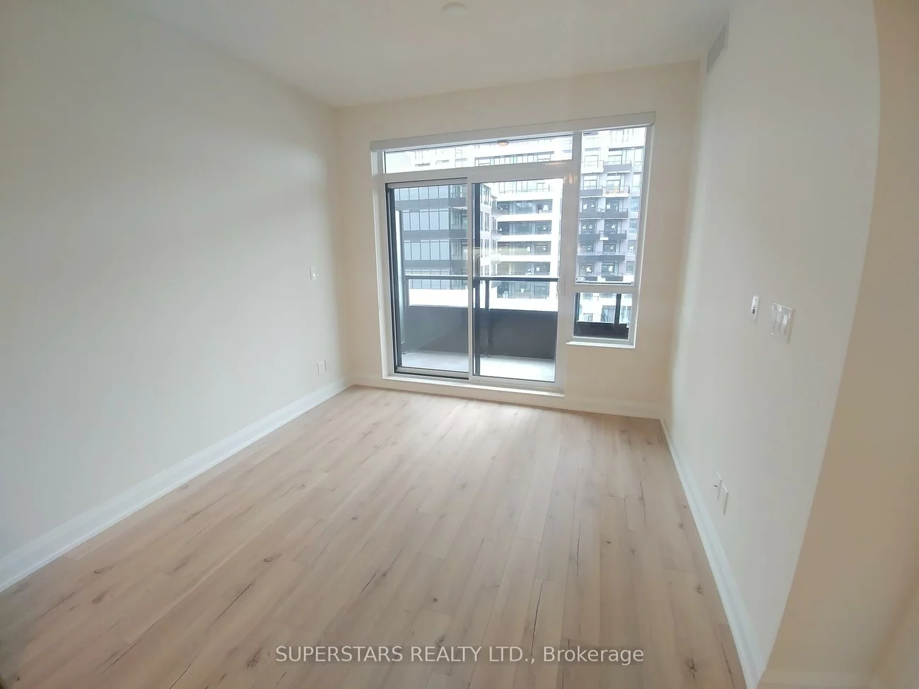 25, Water Walk, Unionville, Markham