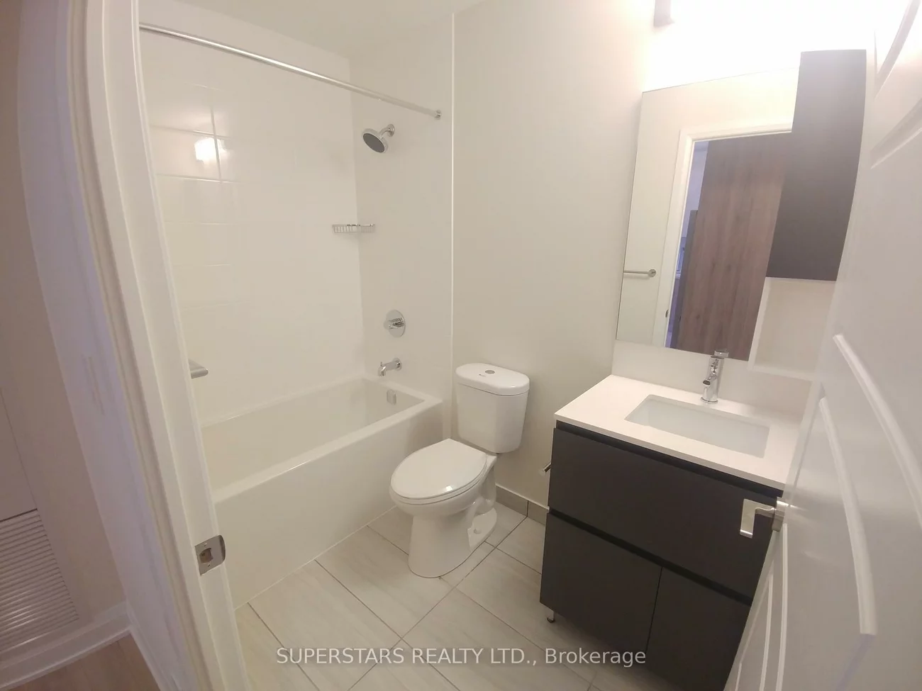 25, Water Walk, Unionville, Markham