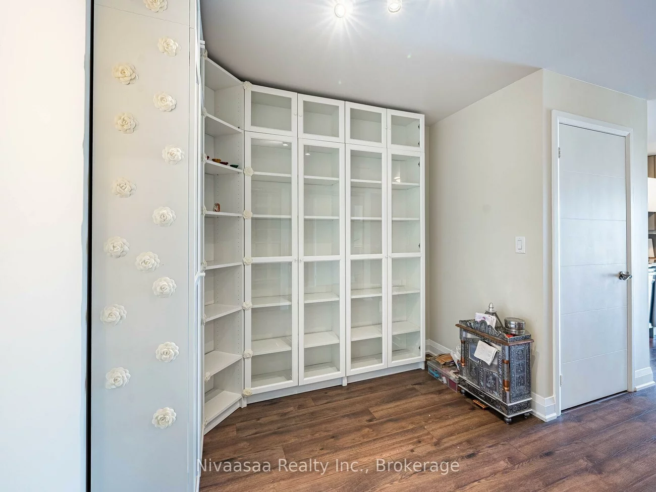 18, Uptown, Unionville, Markham