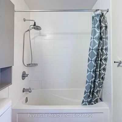 18, Uptown, Unionville, Markham