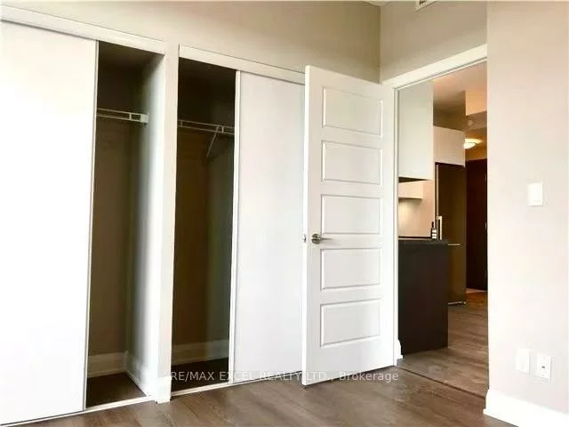 15, Water Walk, Unionville, Markham