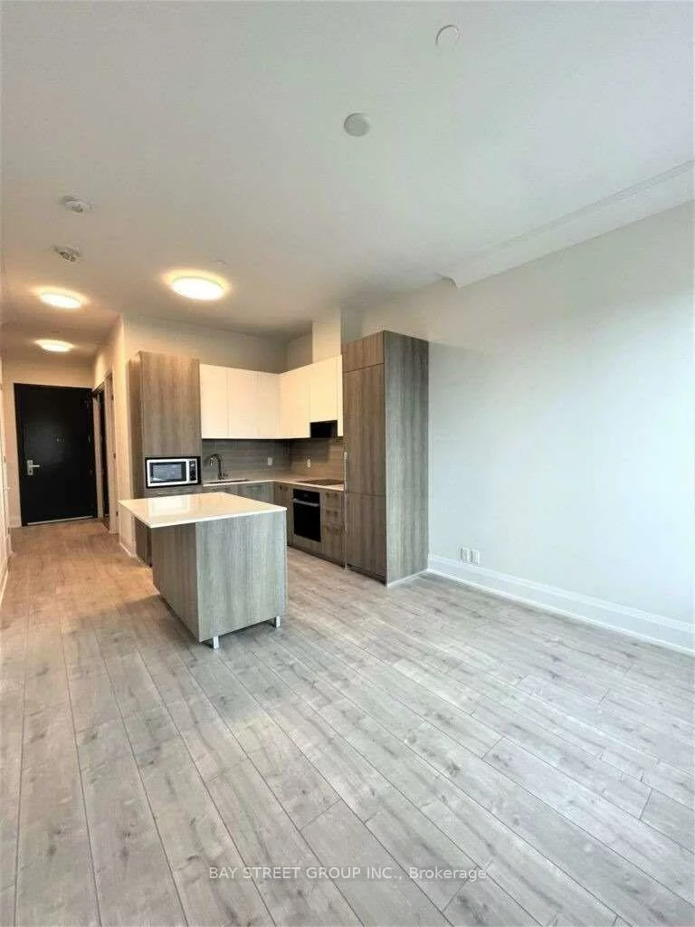 38, Water Walk, Unionville, Markham