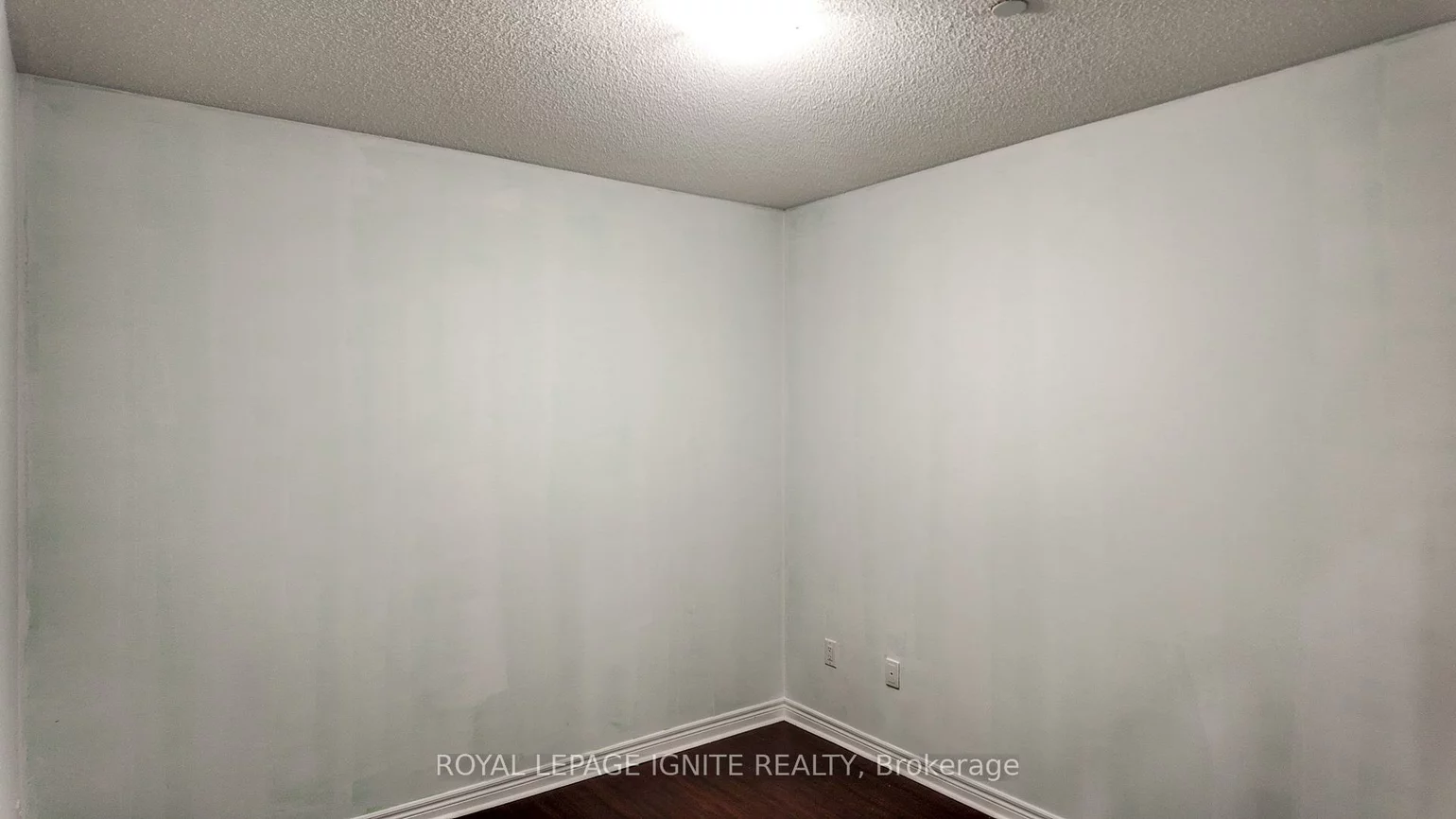 39, New Delhi, Cedarwood, Markham