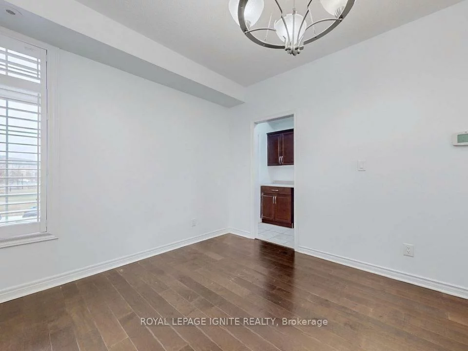 38, Greensborough Village, Greensborough, Markham