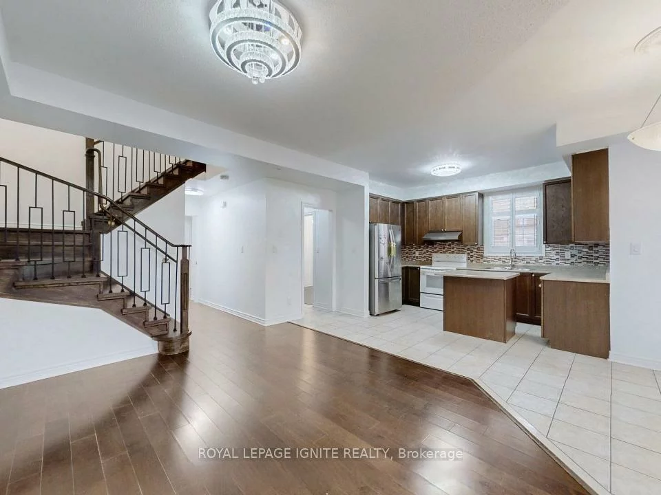 38, Greensborough Village, Greensborough, Markham