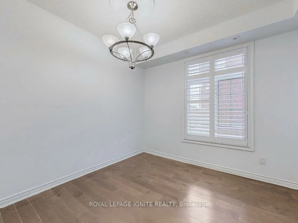 38, Greensborough Village, Greensborough, Markham