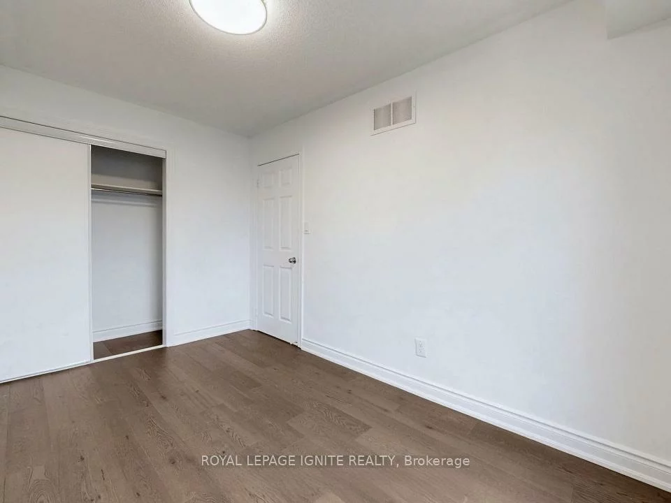 38, Greensborough Village, Greensborough, Markham