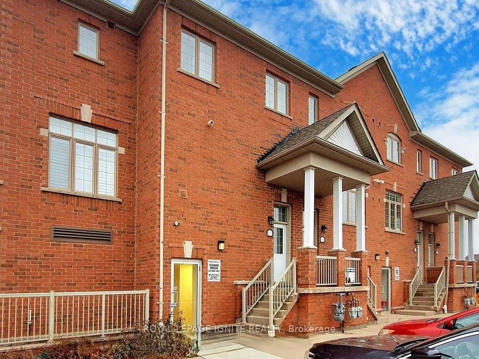 38, Greensborough Village, Greensborough, Markham