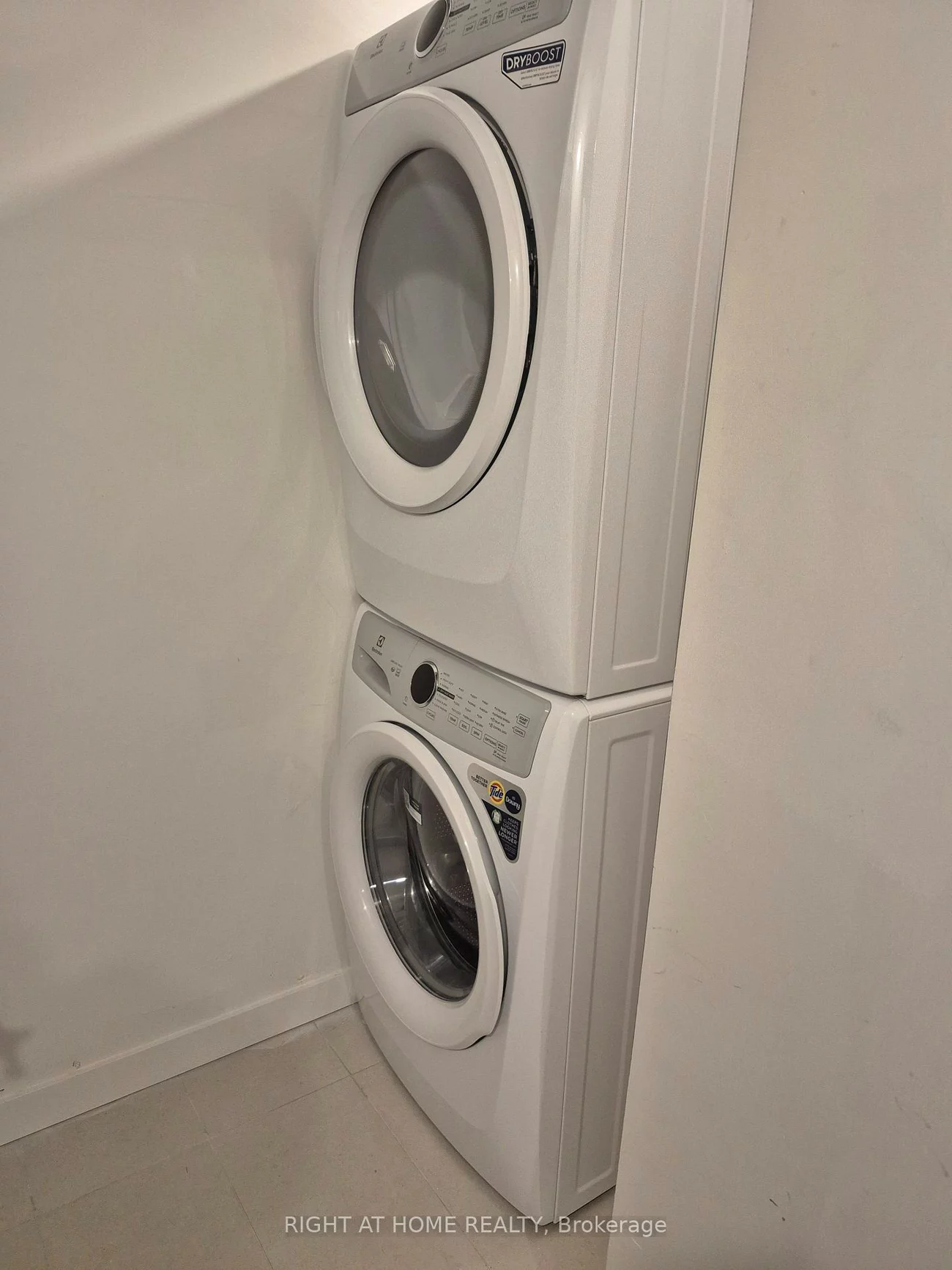 113, Marydale, Middlefield, Markham