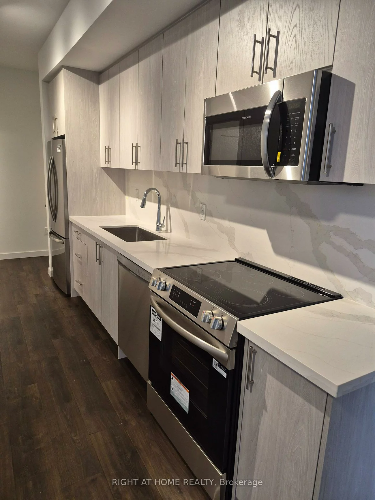 113, Marydale, Middlefield, Markham