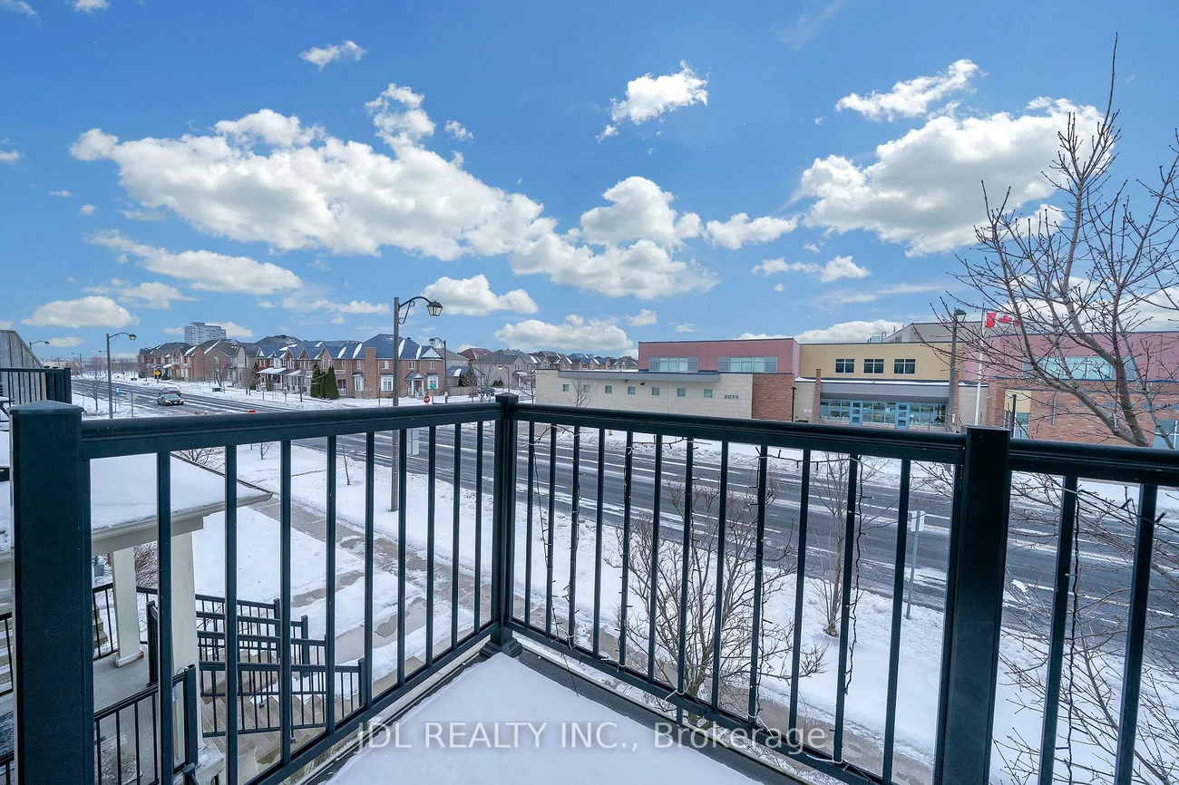 2081, Bur Oak, Greensborough, Markham