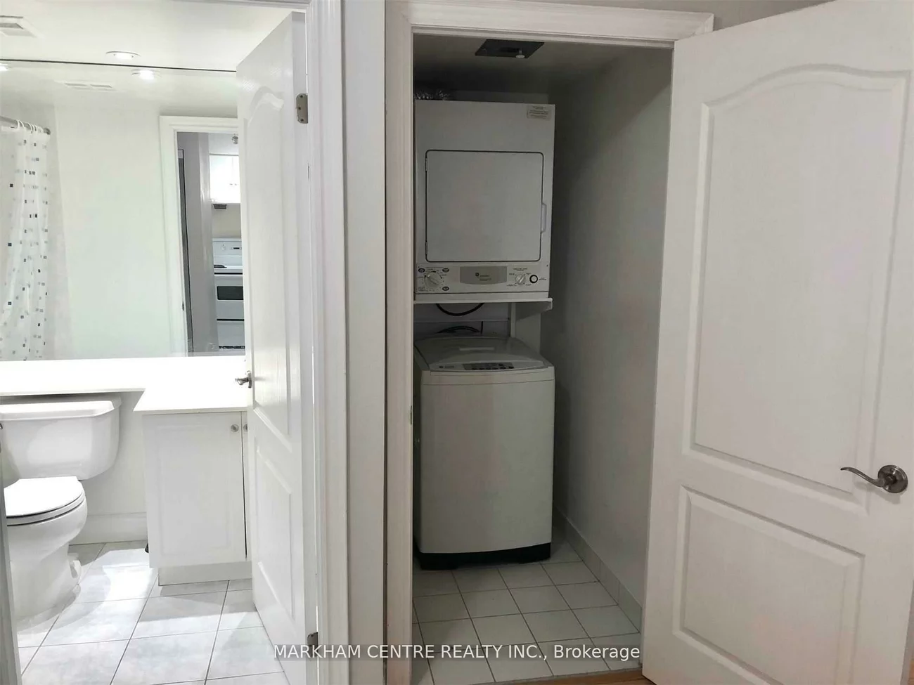 51, Saddlecreek, Commerce Valley, Markham