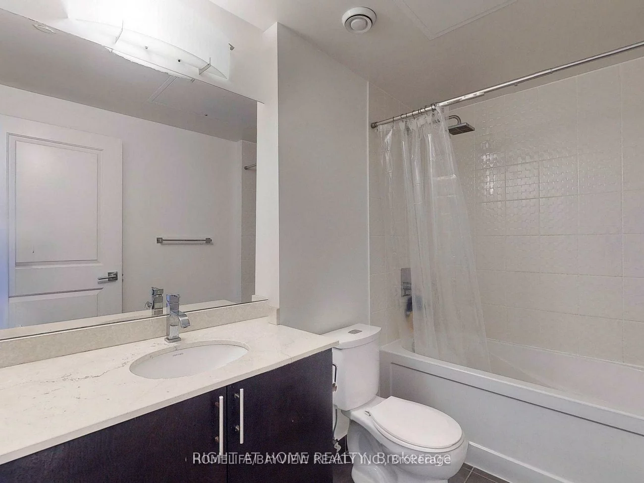 7165, Yonge, Thornhill, Markham