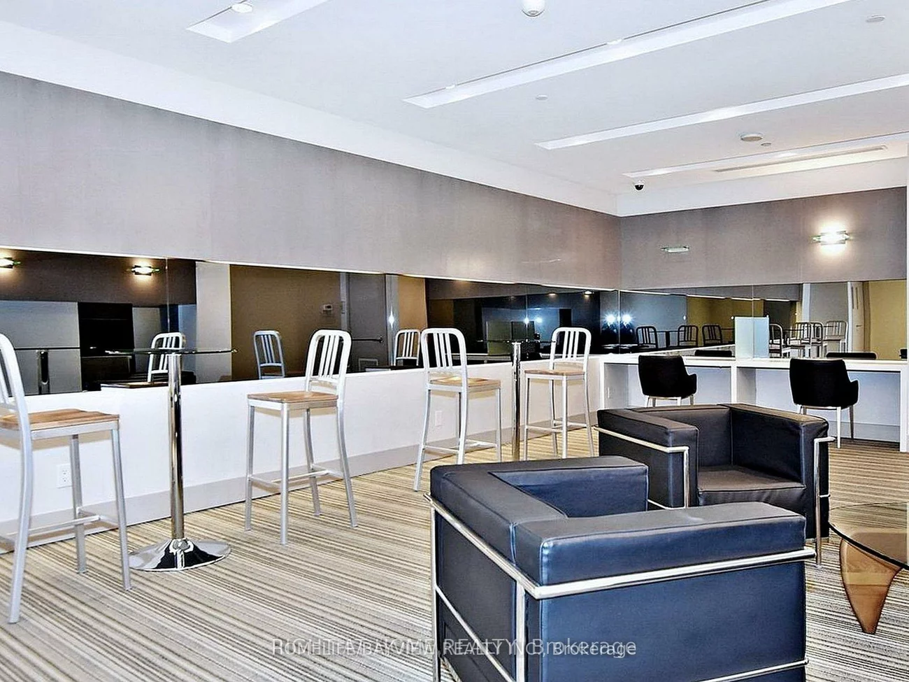 7165, Yonge, Thornhill, Markham