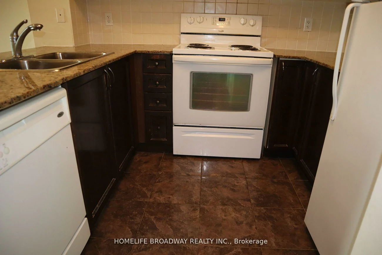 75, South Town Centre, Unionville, Markham