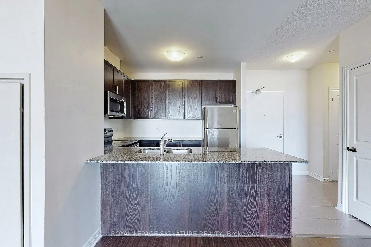 7325, Markham, Cedarwood, Markham