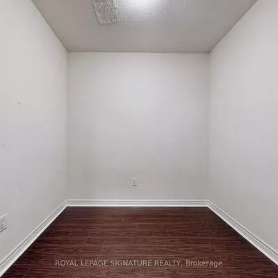 7325, Markham, Cedarwood, Markham