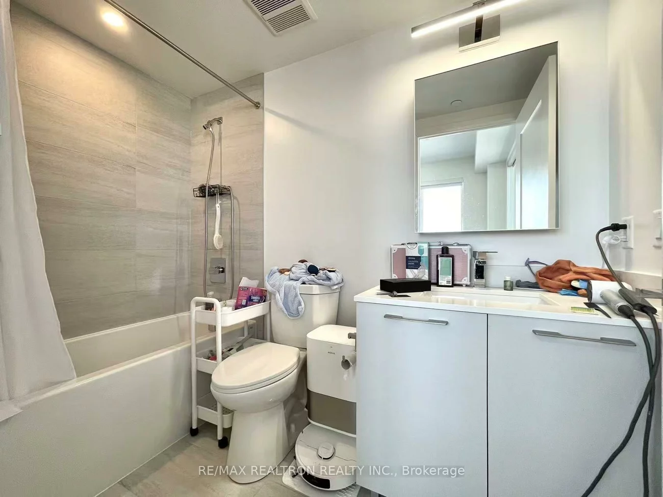 18, Water Walk, Unionville, Markham