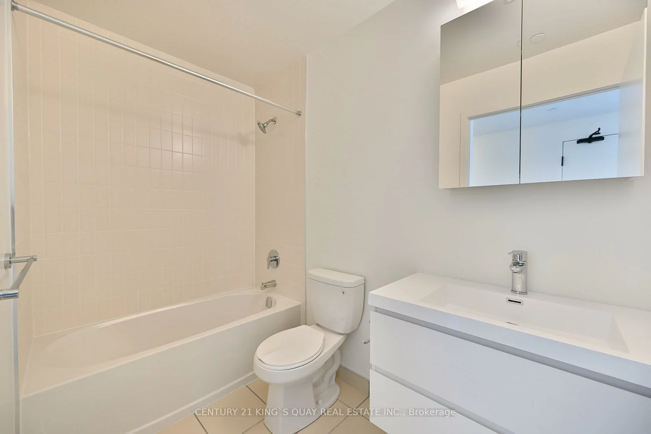 56, Andre De Grasse, Unionville, Markham