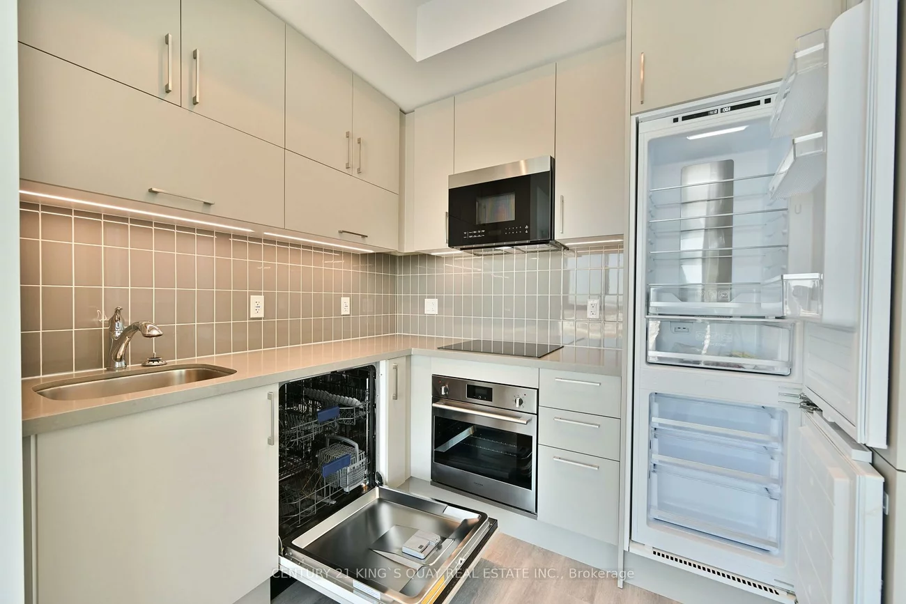 56, Andre De Grasse, Unionville, Markham