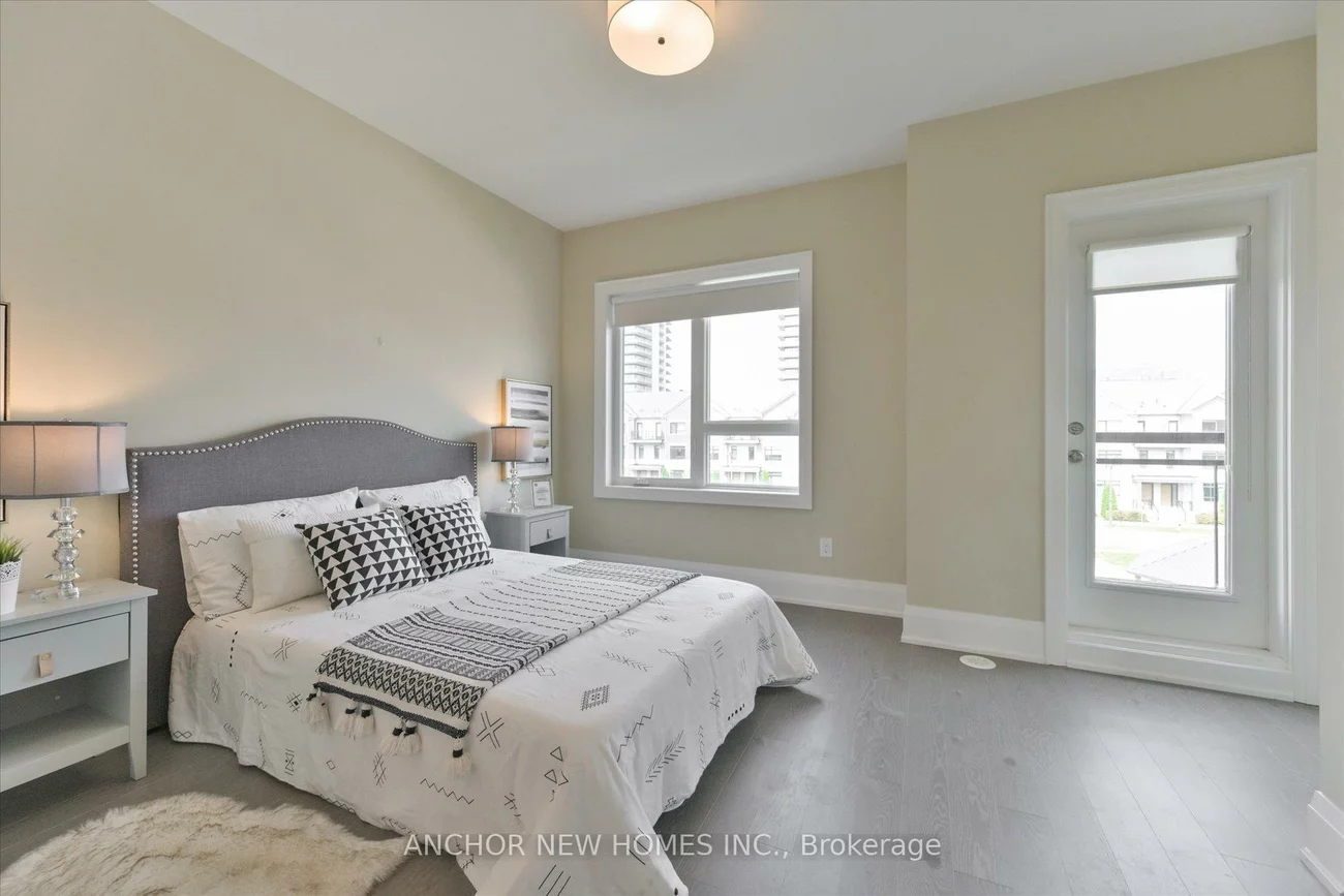 89, Feeney, Commerce Valley, Markham