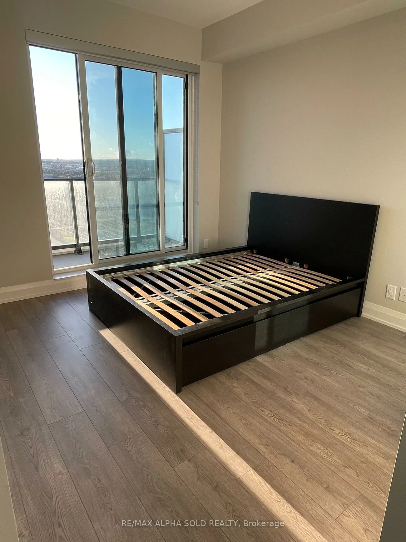 8, Water Walk, Unionville, Markham