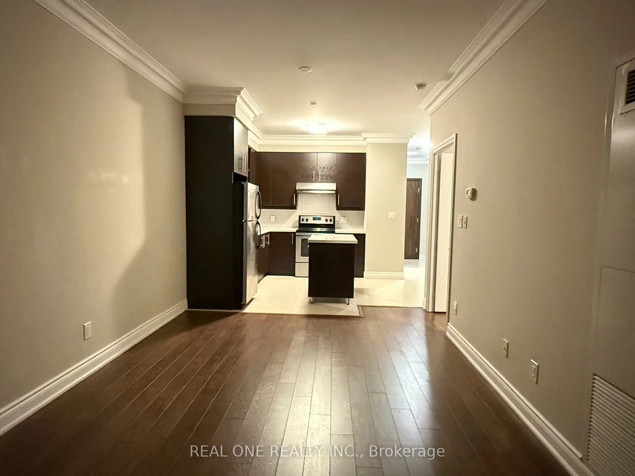 325, South Park, Commerce Valley, Markham