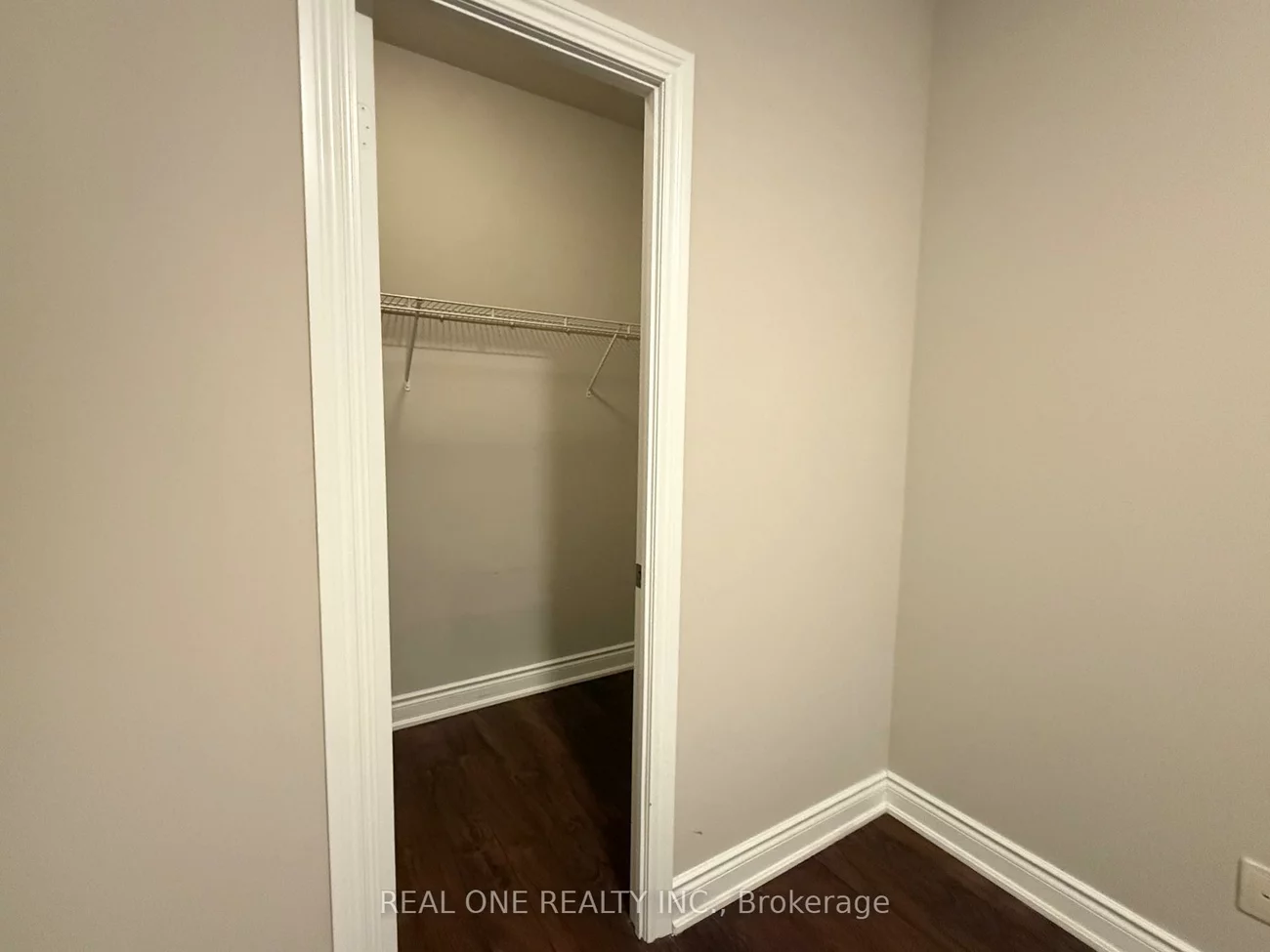 325, South Park, Commerce Valley, Markham