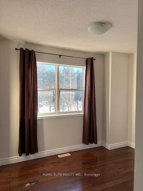 5, Maple Park, Milliken Mills West, Markham