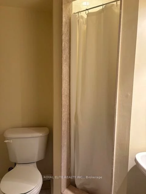 5, Maple Park, Milliken Mills West, Markham