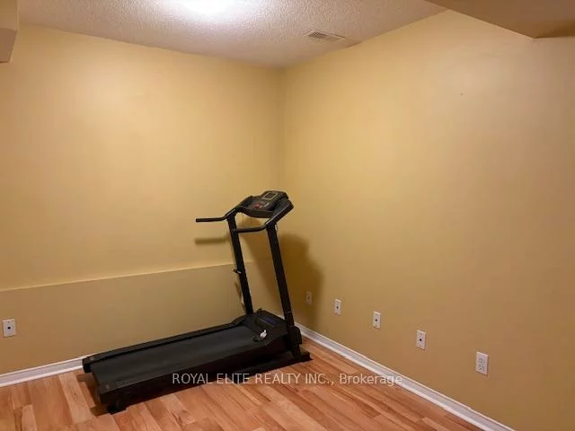 5, Maple Park, Milliken Mills West, Markham