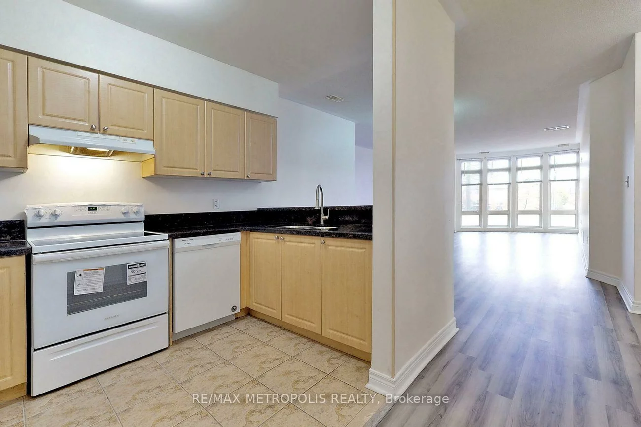 7340, Markham, Middlefield, Markham