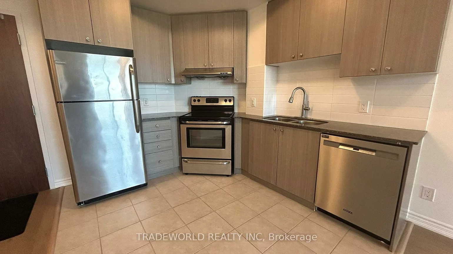 8323, Kennedy, Village Green-South Unionville, Markham