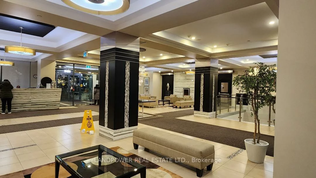 55, South Town Centre, Unionville, Markham