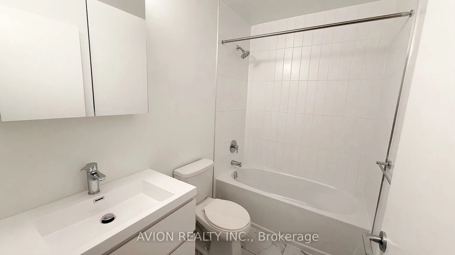 38, Andre De Grasse, Unionville, Markham