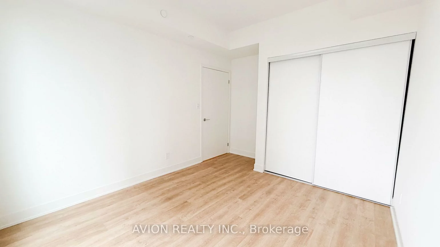 38, Andre De Grasse, Unionville, Markham