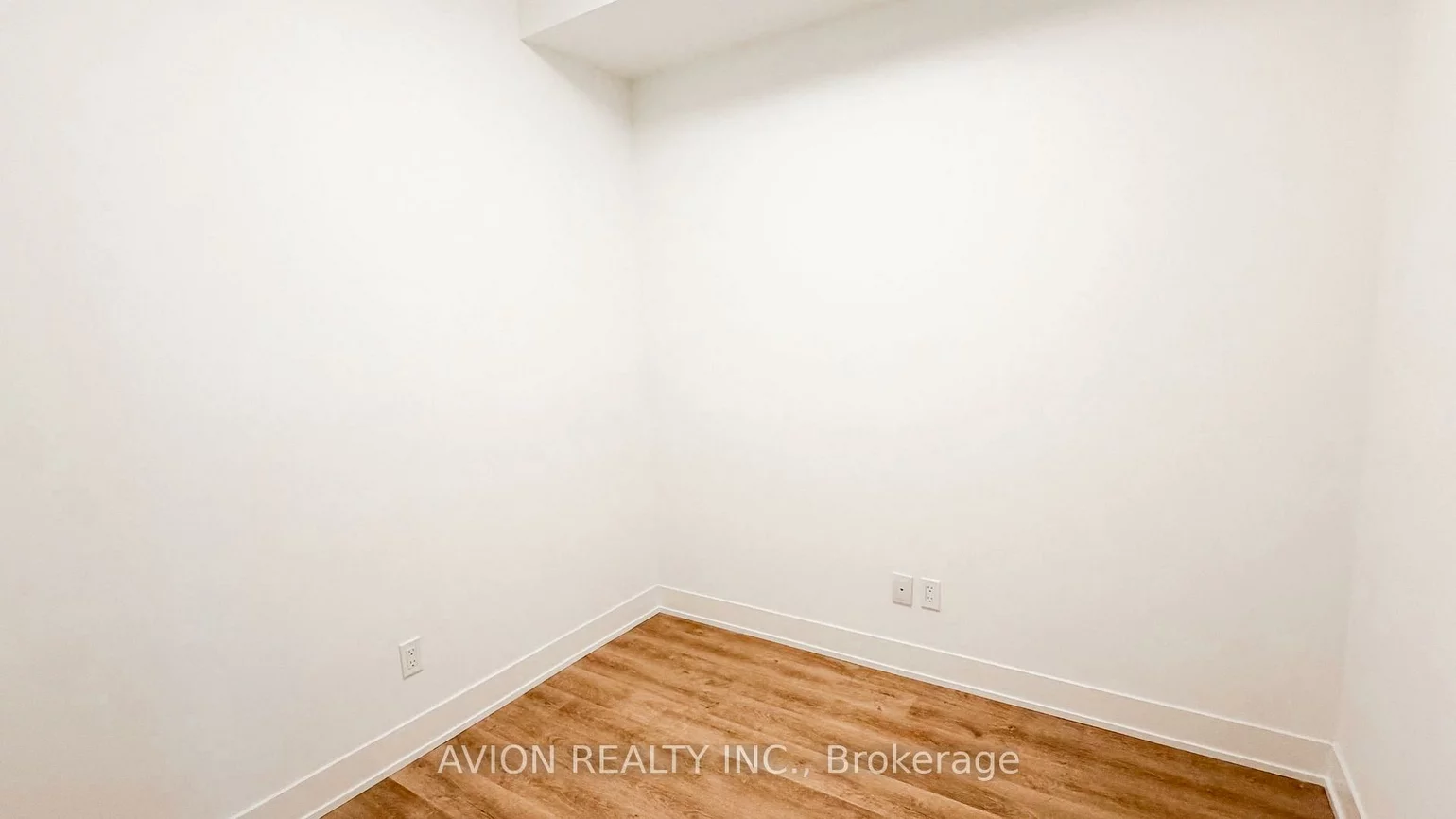 38, Andre De Grasse, Unionville, Markham